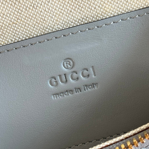 Gucci GG Matelassé Mini Bag 16 Gray in Quilted Leather 284908