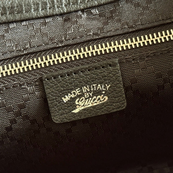 Sac à bandoulière moyen Gucci Aperitivo 26 noir en toile GG 284943