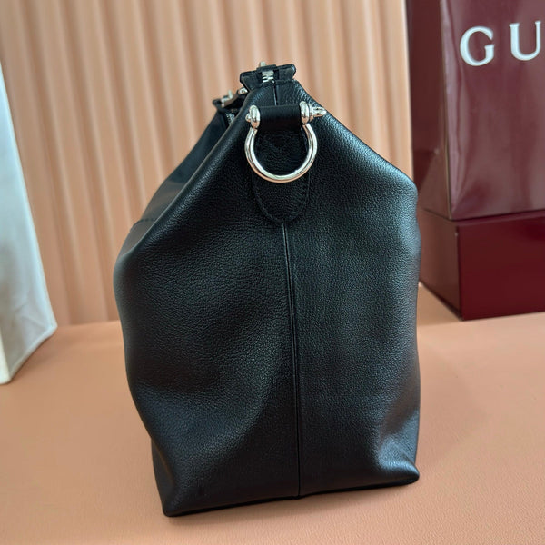 Gucci 26 Sac bandoulière Coach Shay 33 Noir en cuir de vachette 284969