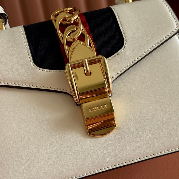 Gucci Sylvie Mini Bag 20 White Gold in Cowhide 285220