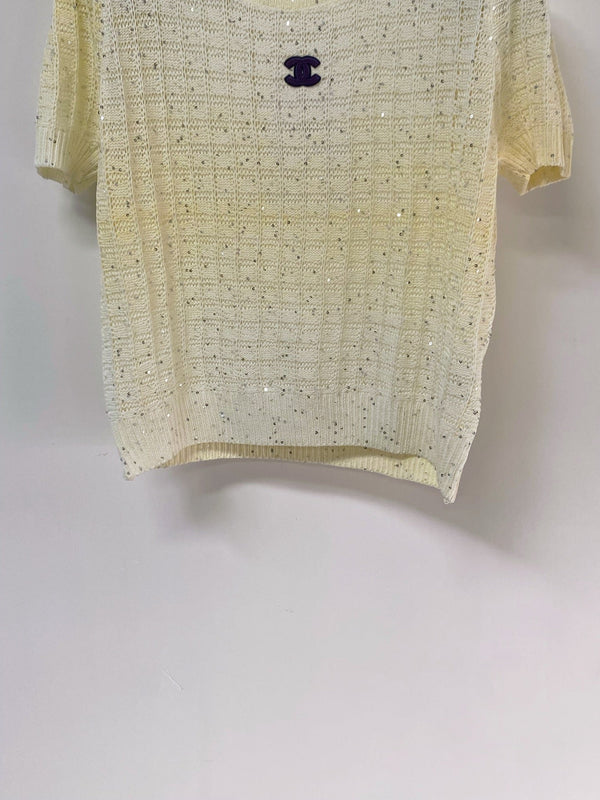 T-shirt Chanel à Manches Courtes Jaune Clair en Laine 283191