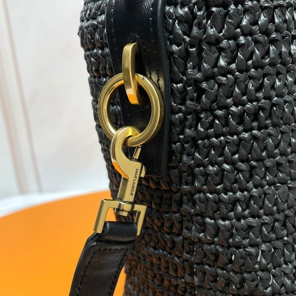 Le 37 Woven Bucket Bag 25cm Black in Raffia 285704