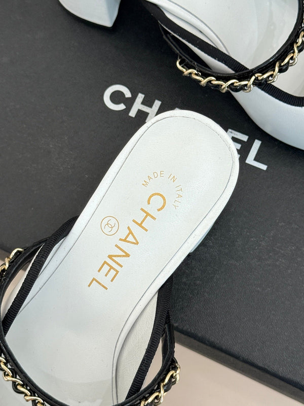 Chanel Double C Bow Chain Slingback White Black in Cowhide 717779