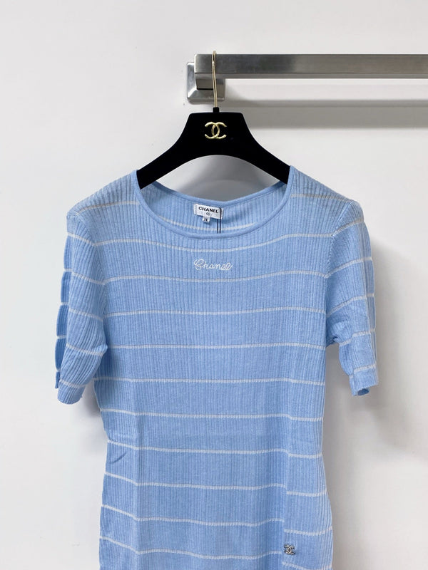 T-shirt Chanel à manches courtes bleu en laine 305806