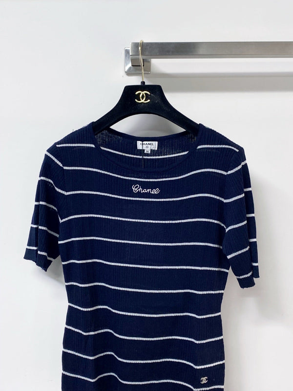 T-shirt Chanel à manches courtes bleu marine en laine 305805