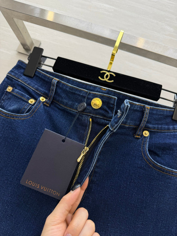 LV 26 Retro Deep Indigo Flared Jeans in Denim 308314