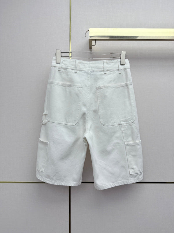 Chanel 26 Short Jeans White in Cotton 367723