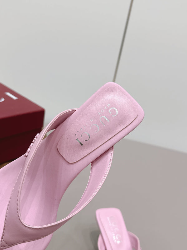 Gucci 26 Round Toe Flip-Flops 60 Pink in Sheepskin 739374