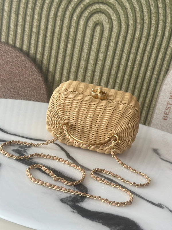 Chanel Vanity Case 26c 19,5cm Couleur Paille en Rotin Tressé
