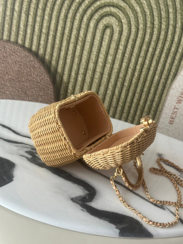 Chanel Vanity Case 26c 19,5cm Couleur Paille en Rotin Tressé