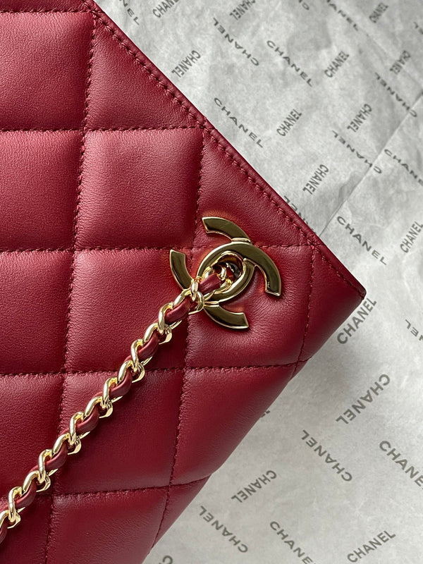 Chanel 26 Small Shopping Bag 24.5 Burgundy in Lambskin