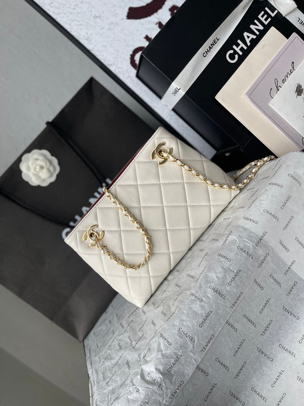 Chanel 26 Small Shopping Bag 24.5 White in Lambskin