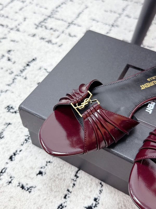 YSL Babylone Slides Burgundy in Cowhide 743657