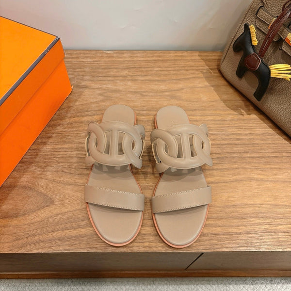 HM Sandal Beige in Calfskin 743977
