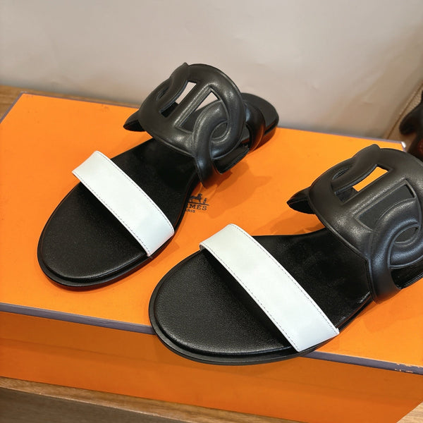 HM Sandal Black White in Calfskin 743978