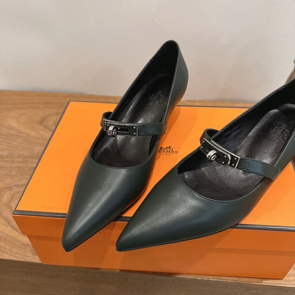 HM 26 Majeste 45 Pump Dark Olive Green in Cowhide 744120