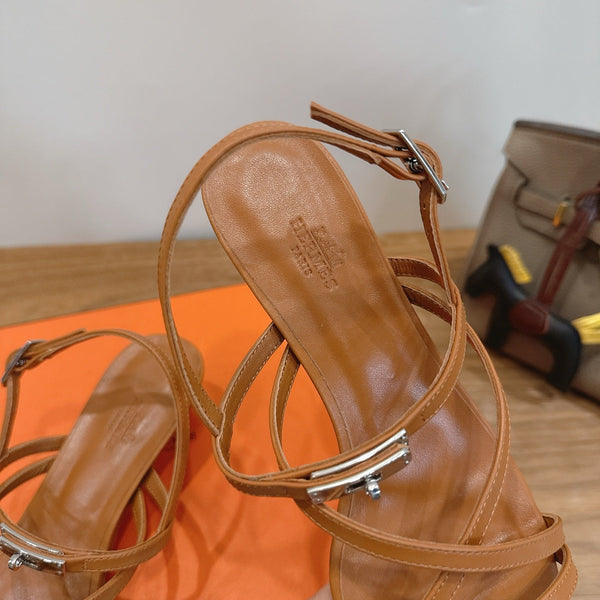 HM June Sandal Brown in Cowhide 744048