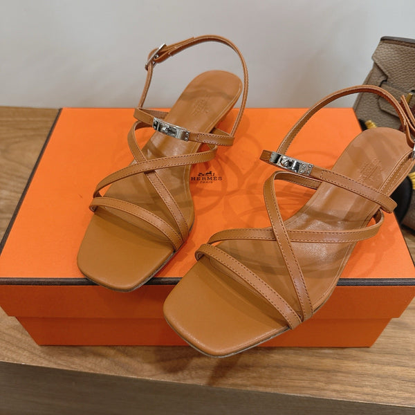 HM June Sandal Brown in Cowhide 744048