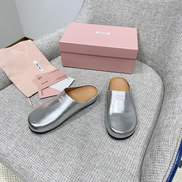 Miu 26 Mules Silver in Cowhide 747401