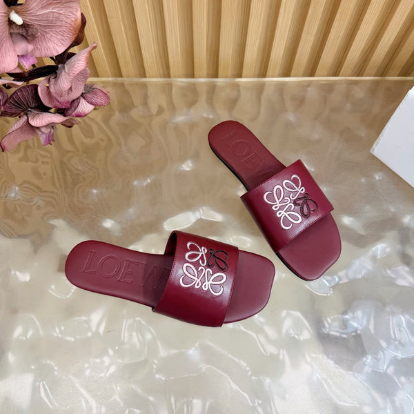 Loew Sandal Burgundy in Sheepskin 749333
