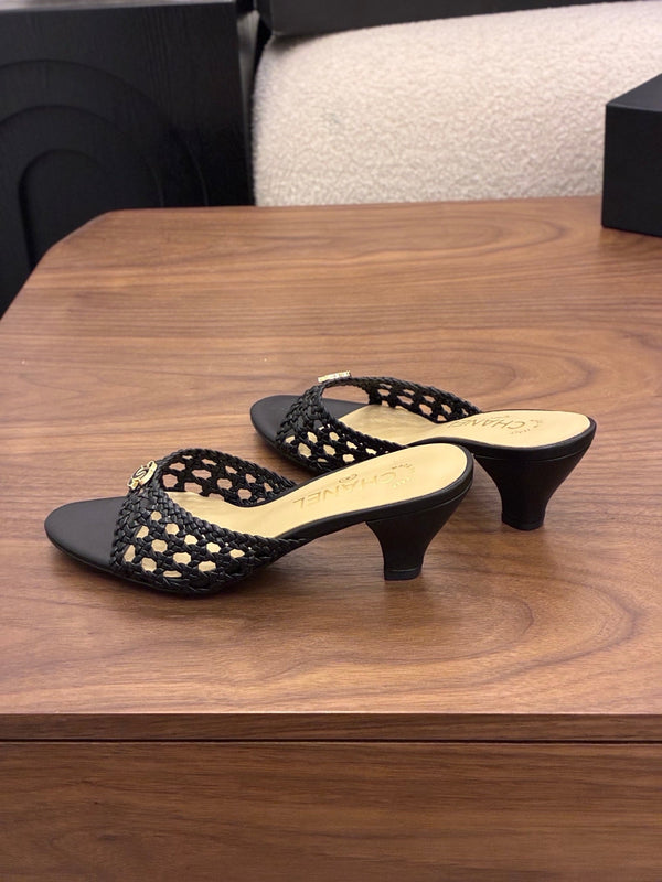 CC Sandal 60 Black in Woven 747971