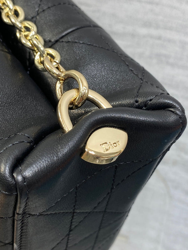 CD 26 Trianon Hobo Chain Bag 25cm Black in Cowhide 286594