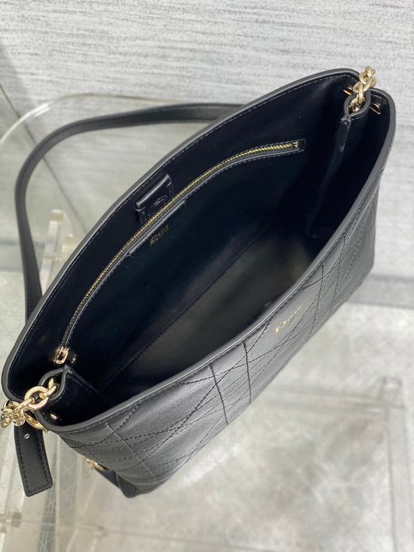 CD 26 Trianon Hobo Chain Bag 25cm Black in Cowhide 286594