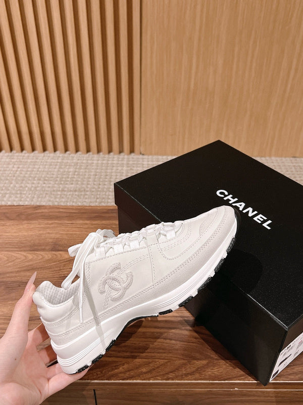 CC Sneaker White in Leather 753931