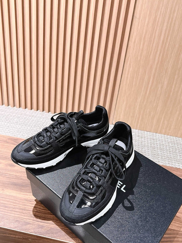 CC Sneaker Black in Leather 753927