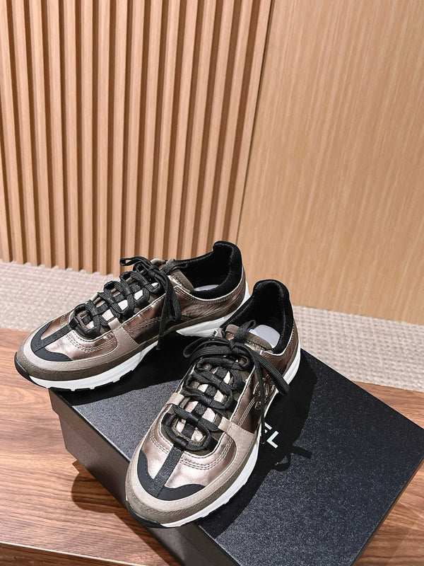 CC Sneaker Brown Metallic in Leather 753926
