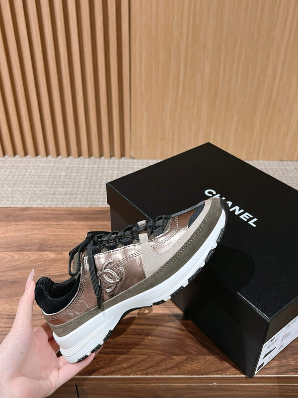 CC Sneaker Brown Metallic in Leather 753926
