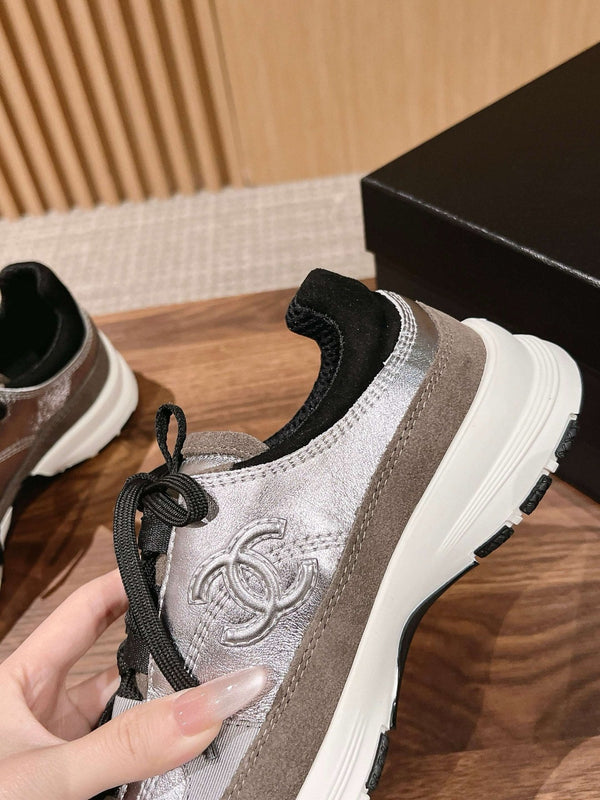CC Sneaker Silver Metallic Brown in Leather 753925
