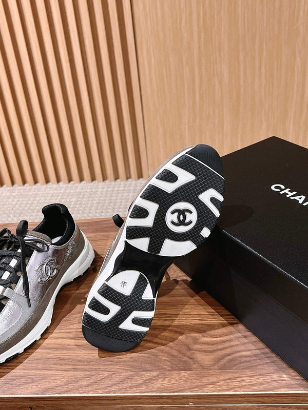 CC Sneaker Silver Metallic Brown in Leather 753925