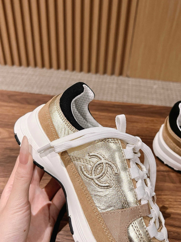CC Sneaker Gold Brown in Leather 753924