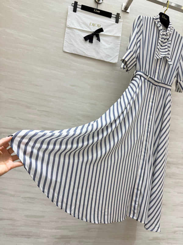 CD 26 Blue and White Striped Waist-Defining Dress in Cotton 379371