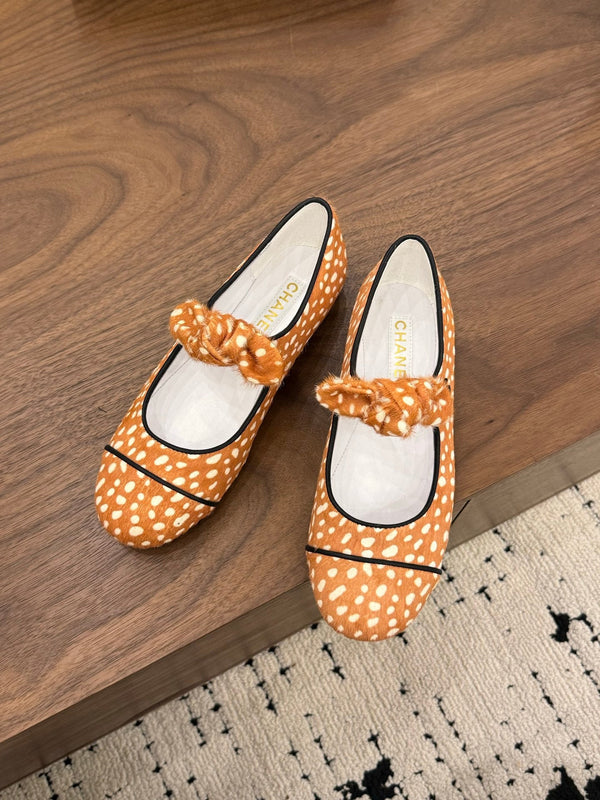 CC 26 Babies à pois orange en poil de poney 756093
