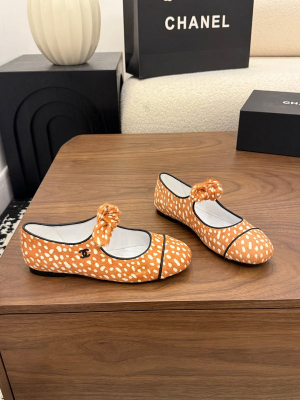 CC 26 Babies à pois orange en poil de poney 756093