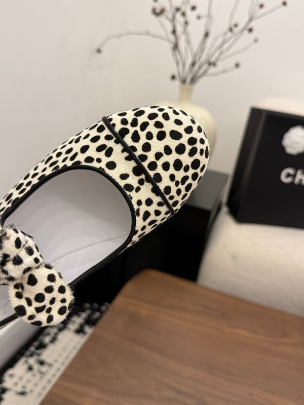 CC 26 Babies à pois blanc noir en crin 756092
