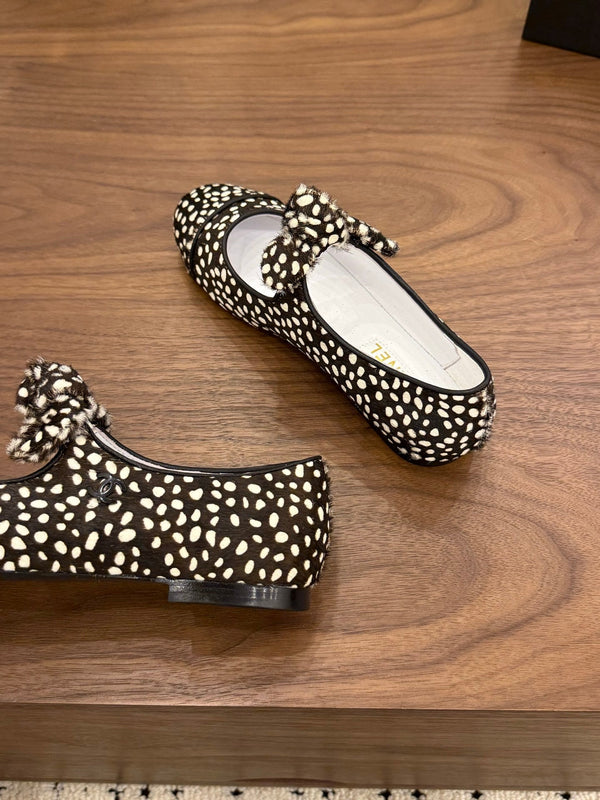 CC 26 Babies à pois noir et blanc en crin de poulain 756091
