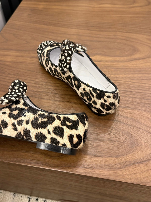 CC 26 Polka Dot Mary Janes Beige en poil de poney 756089
