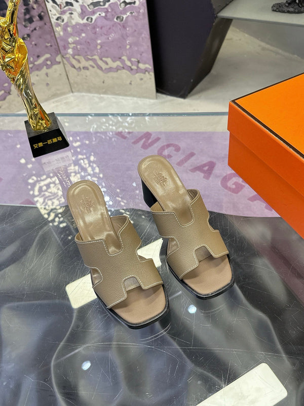 HM Sandal 90mm Taupe in Cowhide 757934