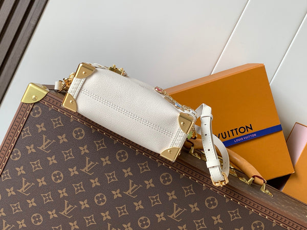 LV Side Trunk Bag 18cm White in Cowhide 287101
