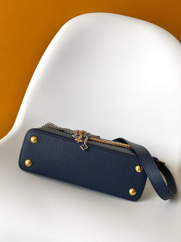 LV Capucines Mini Handbag Navy Blue in Taurillon Calfskin leather 287072