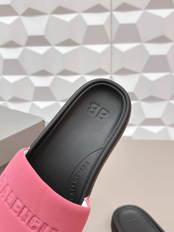 Bal 26 Sandal Pink in Leather 770771