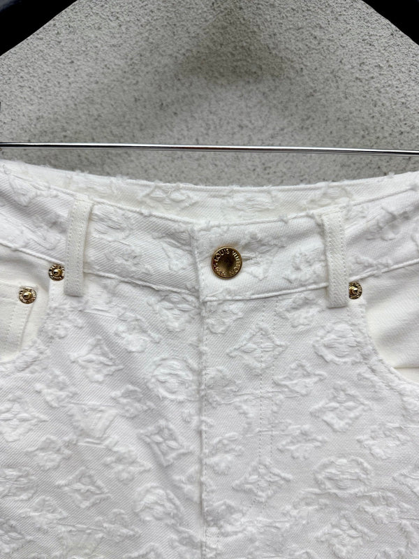 LV Shorts White in Cotton 382438