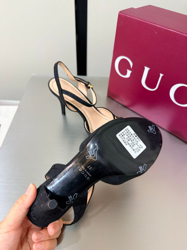 GG Buckle Stiletto Round Toe Heel Height 85mm Black in Monogram 784463