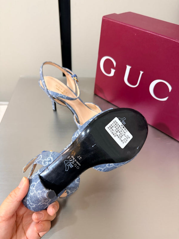 GG Buckle Stiletto Round Toe Heel Height 85mm Blue in Monogram 784461
