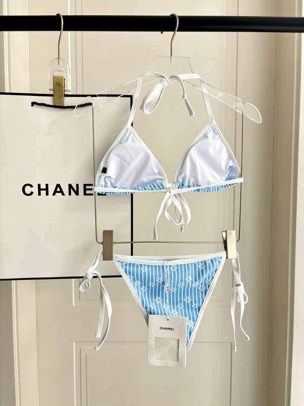Ensemble bikini CC imprimé fleuri bleu 289857