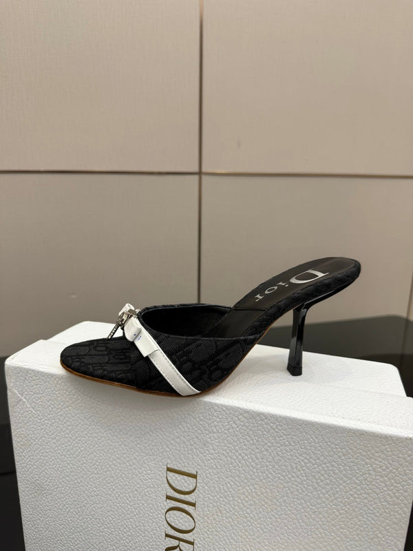 CD 26 Mule Heels 85 Black in Fabric 803243