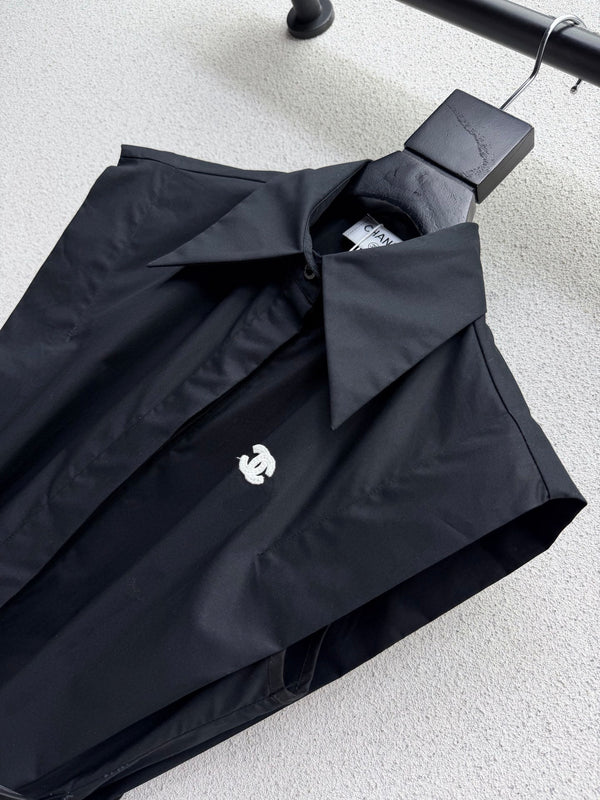 Chemise ajustée CC avec ceinture en coton 388485